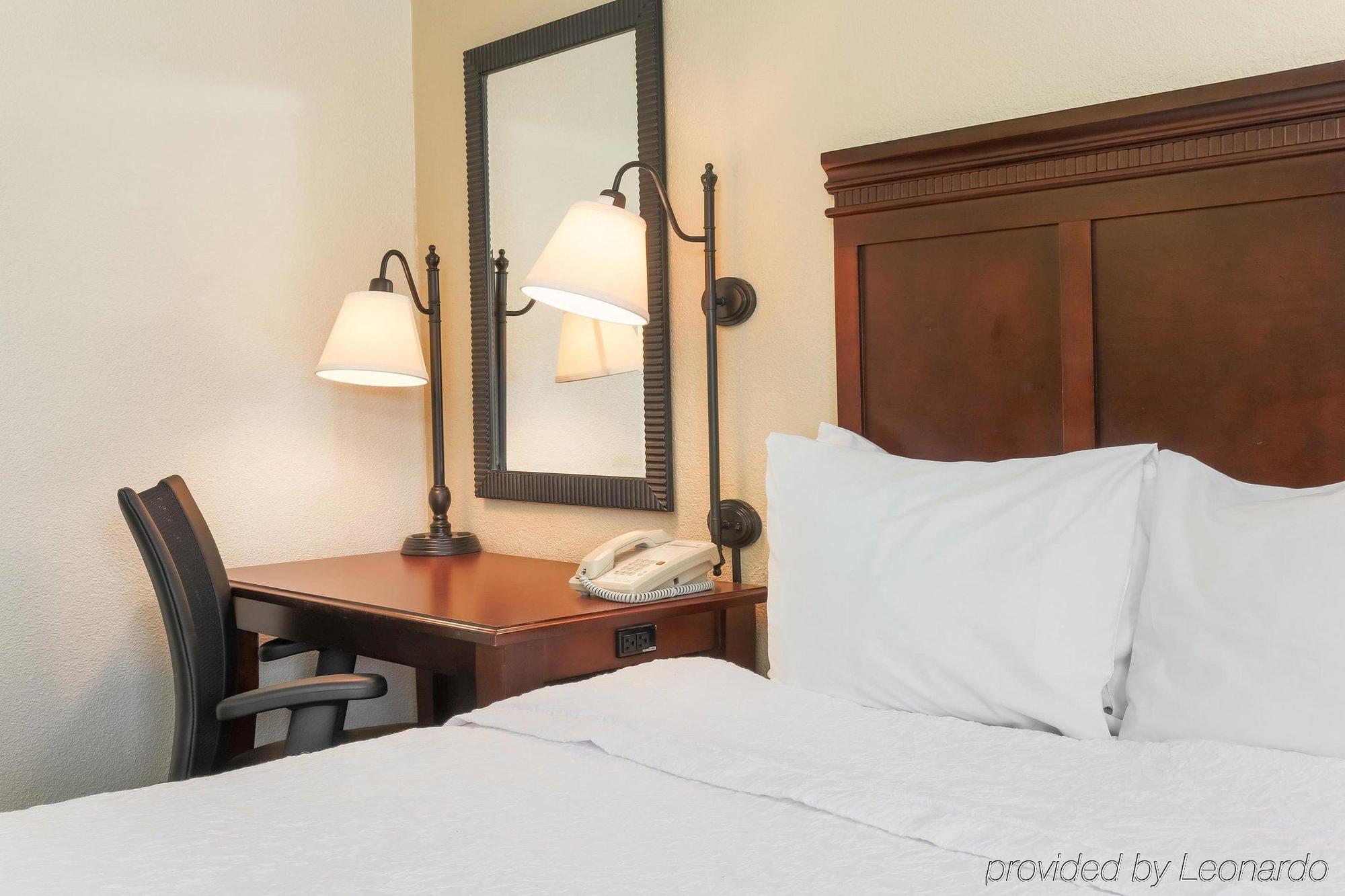 Hampton Inn Ft. Lauderdale-Cypress Creek Fort Lauderdale Eksteriør billede