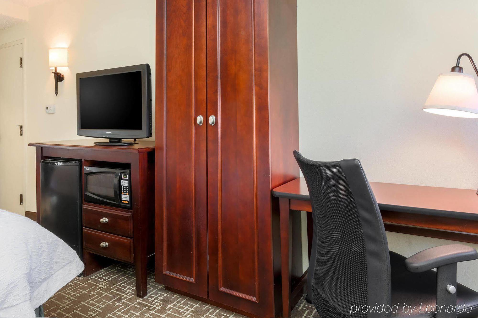 Hampton Inn Ft. Lauderdale-Cypress Creek Fort Lauderdale Eksteriør billede