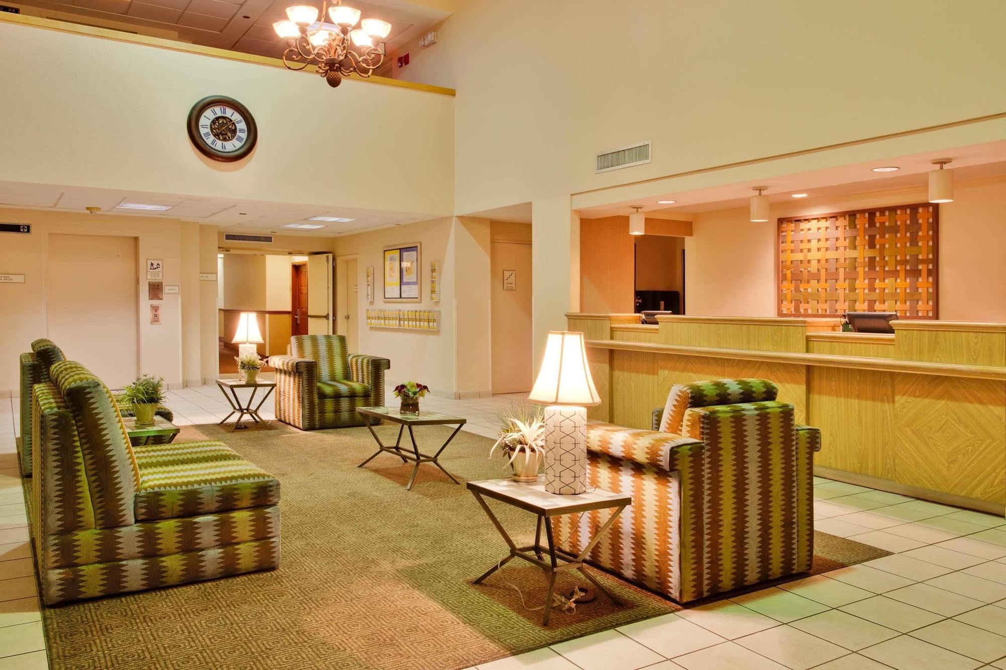 Hampton Inn Ft. Lauderdale-Cypress Creek Fort Lauderdale Eksteriør billede