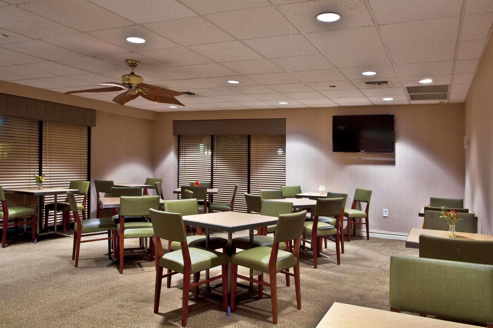 Hampton Inn Ft. Lauderdale-Cypress Creek Fort Lauderdale Eksteriør billede